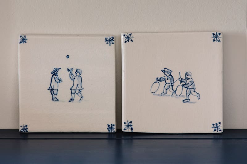 Delft Hand Painted Tiles - Children Playing I